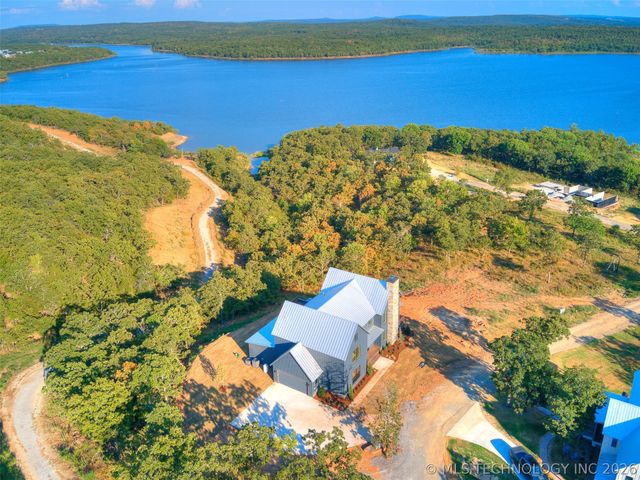 295 Falcon Tree Loop, Eufaula, OK 74432