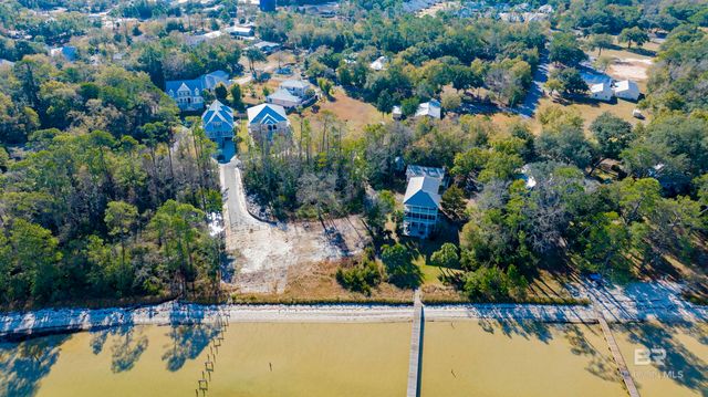 4823 Bay Circle, Orange Beach, AL 36561