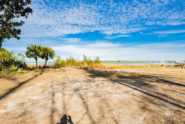 4823 Bay Circle, Orange Beach, AL 36561