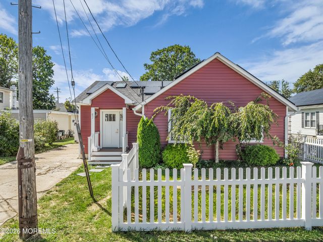 67 Leonard Avenue, Atlantic Highlands, NJ 07716