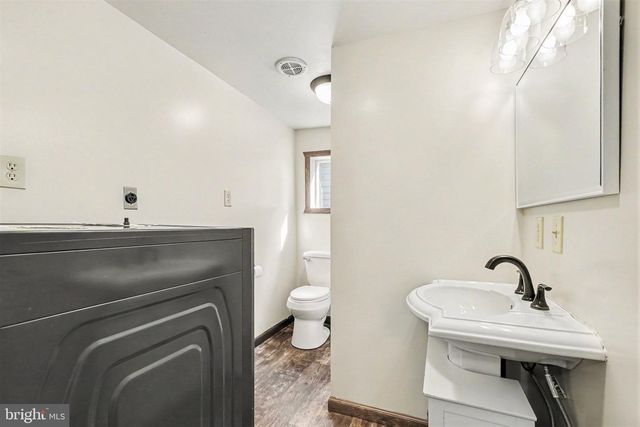 222 W 4TH ST, Waynesboro, PA 17268