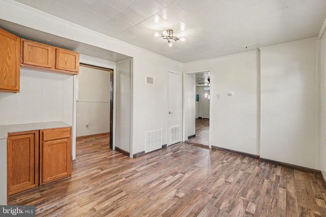 222 W 4TH ST, Waynesboro, PA 17268