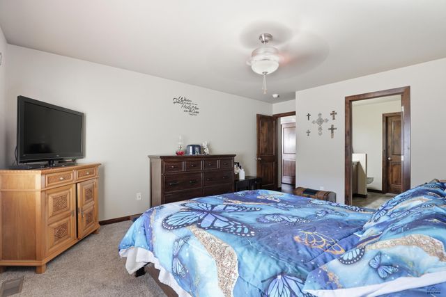 3003 PRINCETON CT, Rapid City, SD 57702