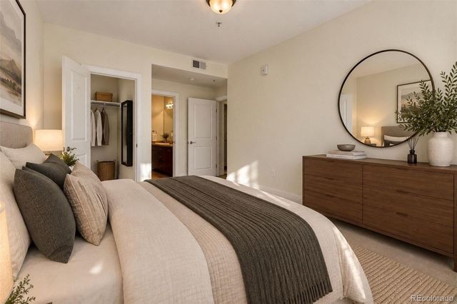9039 E Panorama Circle C205, Englewood, CO 80112