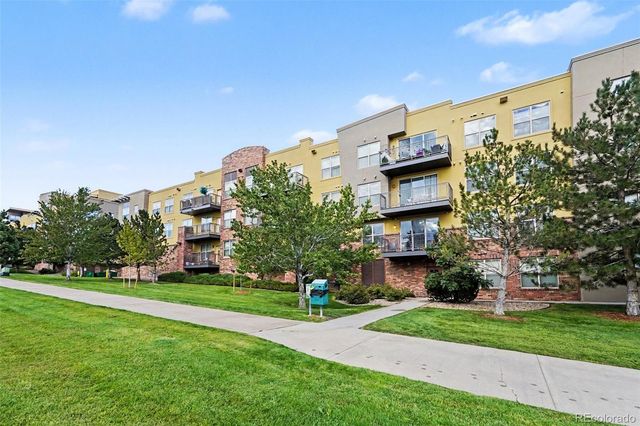 9039 E Panorama Circle C205, Englewood, CO 80112