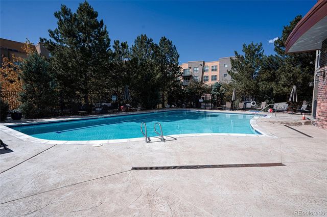 9039 E Panorama Circle C205, Englewood, CO 80112