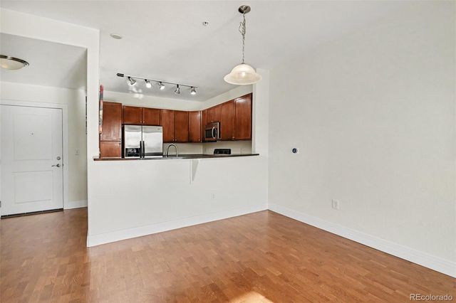 9039 E Panorama Circle C205, Englewood, CO 80112