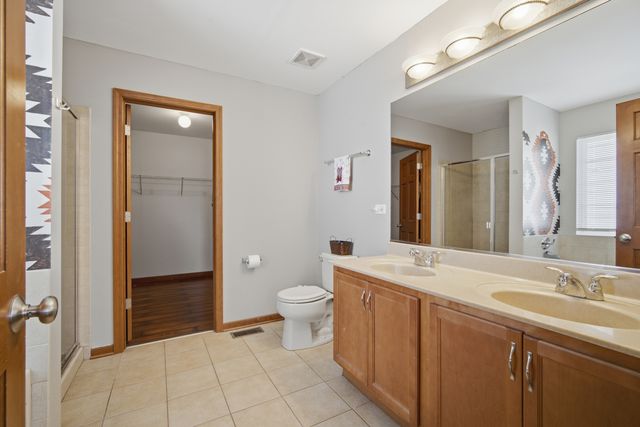 13138 Bucksburn Lane, Beach Park, IL 60083
