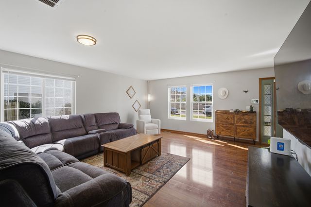 13138 Bucksburn Lane, Beach Park, IL 60083
