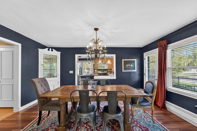 301 S Perkins BOULEVARD, Burlington, WI 53105