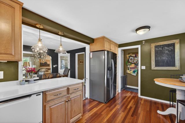 301 S Perkins BOULEVARD, Burlington, WI 53105