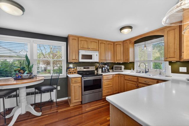 301 S Perkins BOULEVARD, Burlington, WI 53105