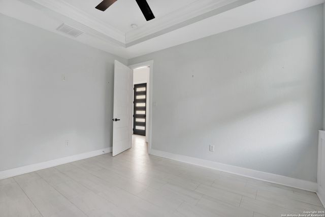 1351 Canyon Edge, Canyon Lake, TX 78133