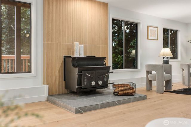 25529 SE 159th Street, Issaquah, WA 98027