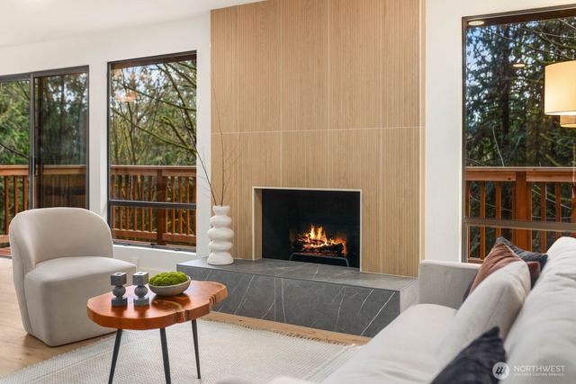 25529 SE 159th Street, Issaquah, WA 98027