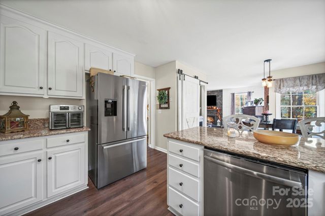 1876 Lorelei Court, Mount Pleasant, NC 28124