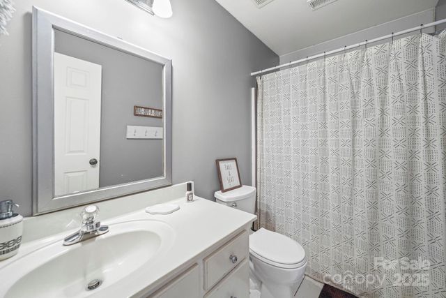 1876 Lorelei Court, Mount Pleasant, NC 28124