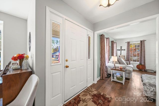 1876 Lorelei Court, Mount Pleasant, NC 28124