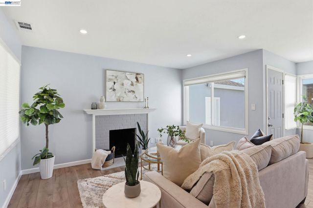 16129 Via Pinale, San Lorenzo, CA 94580