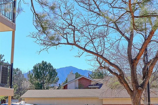 600 Manhattan Drive C7, Boulder, CO 80303