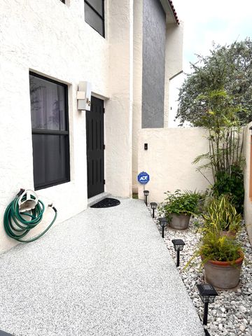 3199 Coral Hills Drive 2, Coral Springs, FL 33065