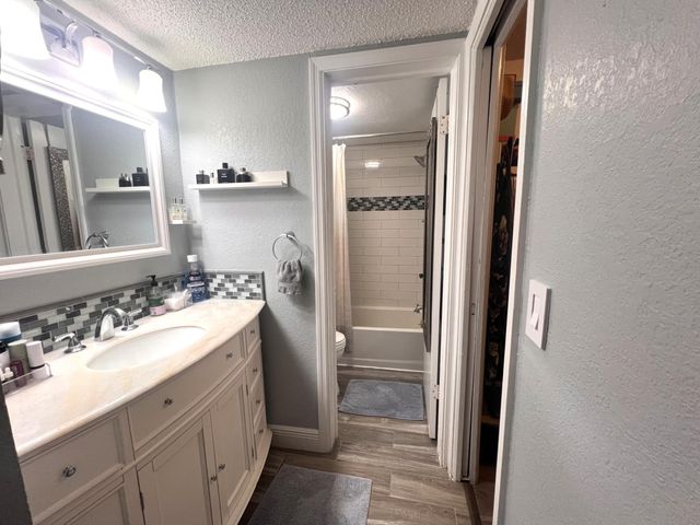 3199 Coral Hills Drive 2, Coral Springs, FL 33065