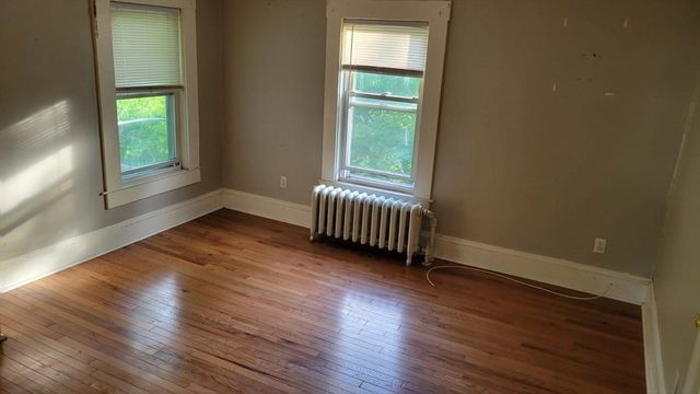 155 Centre Ave 3, Abington, MA 02351