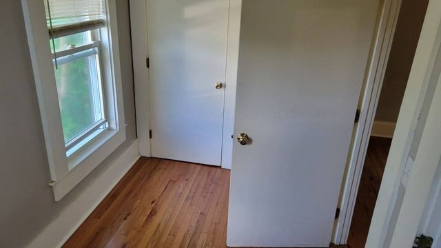 155 Centre Ave 3, Abington, MA 02351