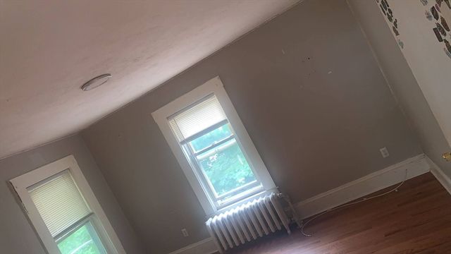 155 Centre Ave 3, Abington, MA 02351