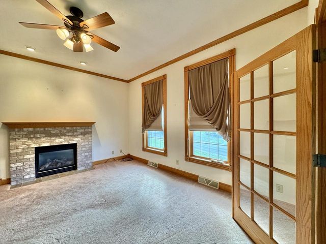 1568 East Gate DRIVE, Watertown, WI 53094