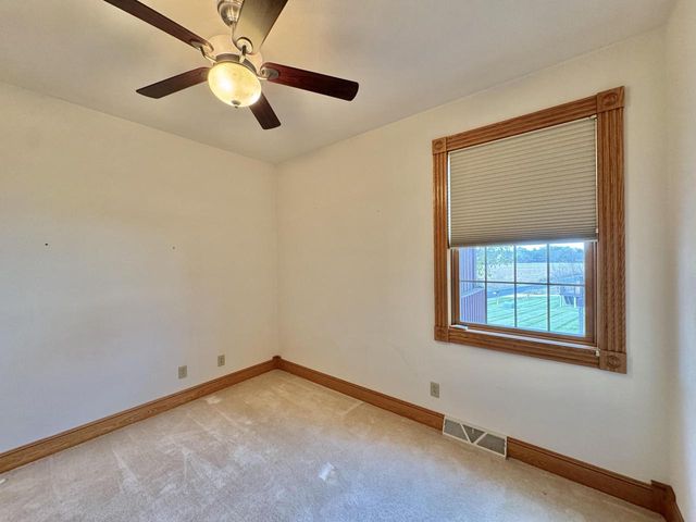 1568 East Gate DRIVE, Watertown, WI 53094