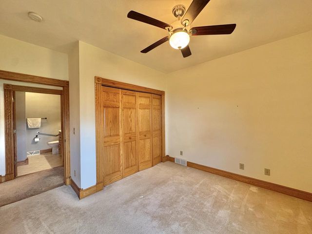 1568 East Gate DRIVE, Watertown, WI 53094