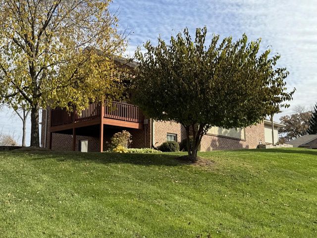 1568 East Gate DRIVE, Watertown, WI 53094