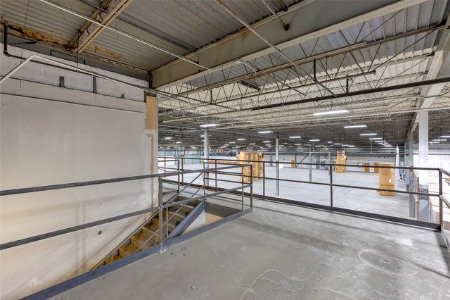 1001 ED RUTHERFORD Road, Greenville, TX 75402