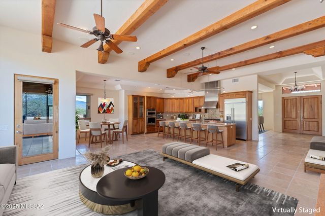 10861 E Adobe Creek Place, Tucson, AZ 85749