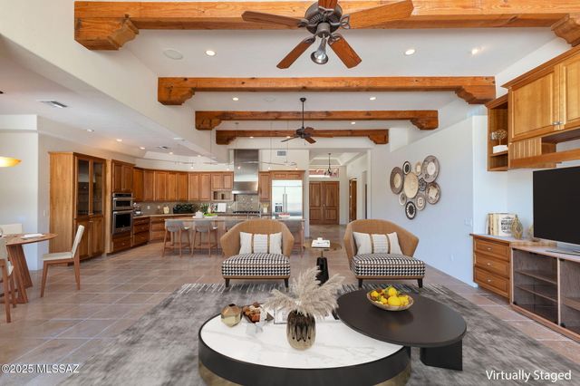 10861 E Adobe Creek Place, Tucson, AZ 85749