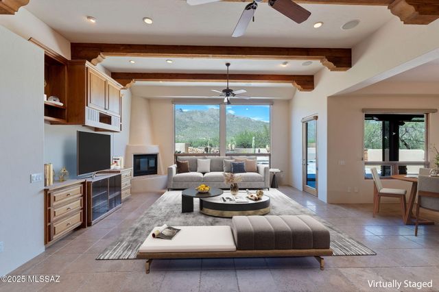 10861 E Adobe Creek Place, Tucson, AZ 85749