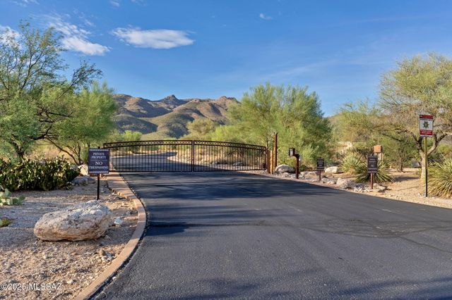 10861 E Adobe Creek Place, Tucson, AZ 85749