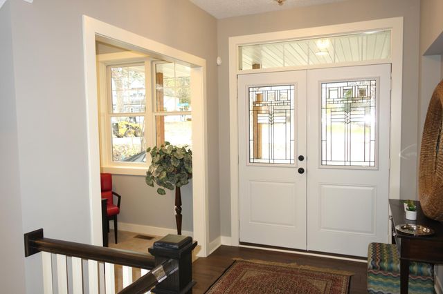 550 Sunrise Drive, Little Canada, MN 55117