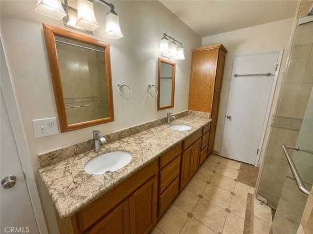2390 Gloucester, Riverside, CA 92506