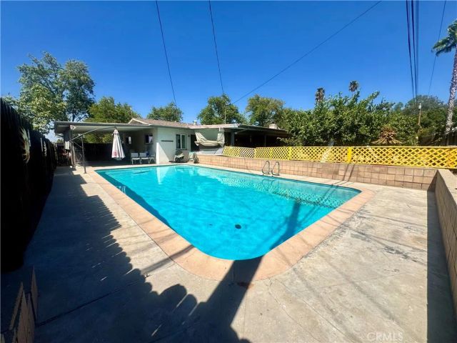 2390 Gloucester, Riverside, CA 92506