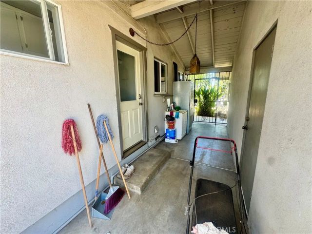 2390 Gloucester, Riverside, CA 92506