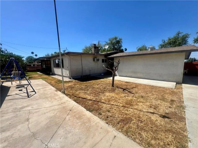 2390 Gloucester, Riverside, CA 92506