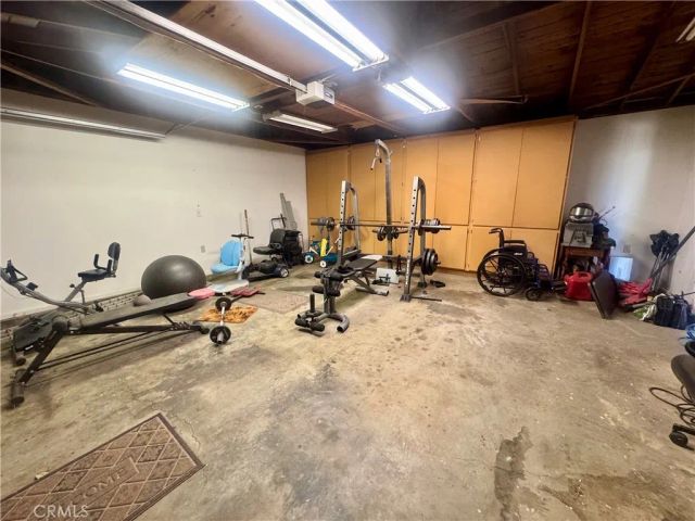 2390 Gloucester, Riverside, CA 92506