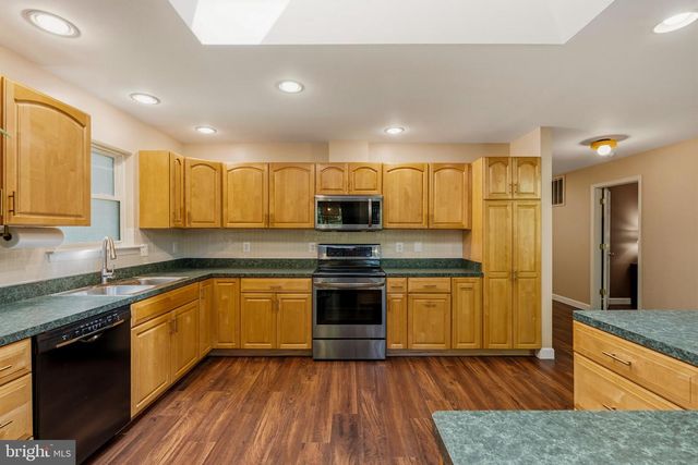 101 HARRIS CT, Locust Grove, VA 22508