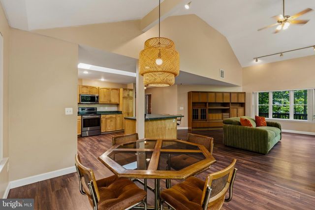 101 HARRIS CT, Locust Grove, VA 22508