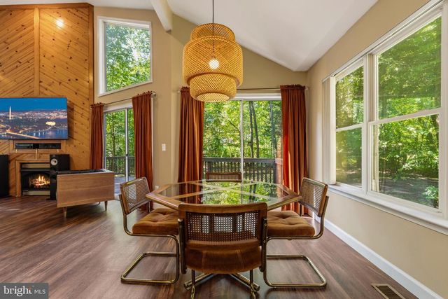 101 HARRIS CT, Locust Grove, VA 22508