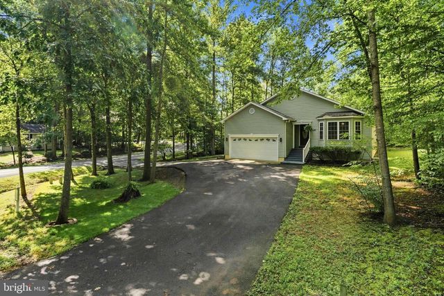 101 HARRIS CT, Locust Grove, VA 22508
