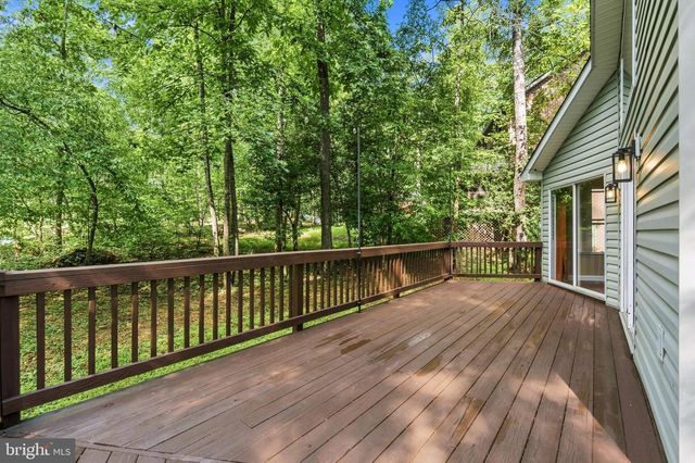 101 HARRIS CT, Locust Grove, VA 22508