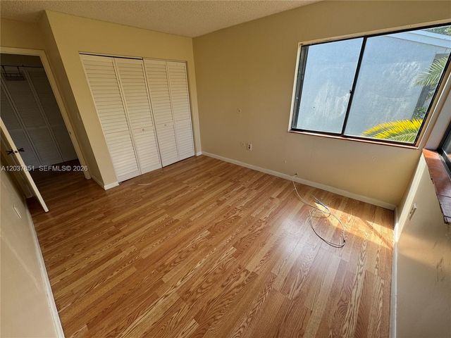 21738 SW 99th Ct, Cutler Bay, FL 33190